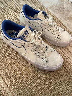 Nike SB Blazer Low Pro GT Premium
Mens 7.5